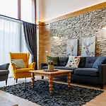 فيلة Letizia & Raphael W Sauna Near Pirin Golf بانسكو