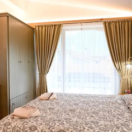 Letizia & Raphael W Sauna Near Pirin Golf *