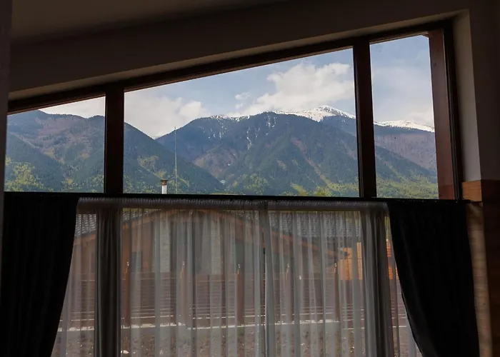 Letizia & Raphael W Sauna Near Pirin Golf Луксозна вила Банско