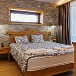 Villa Letizia & Raphael W Sauna Near Pirin Golf Bansko
