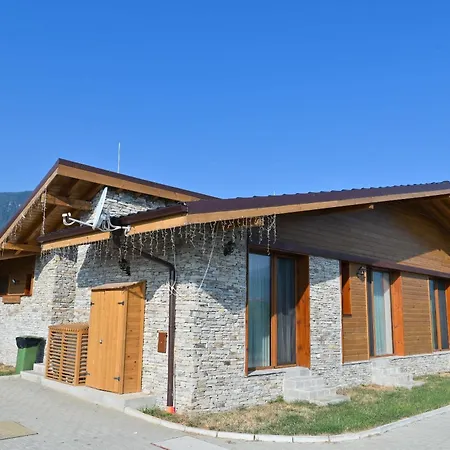 Letizia & Raphael W Sauna Near Pirin Golf Банско