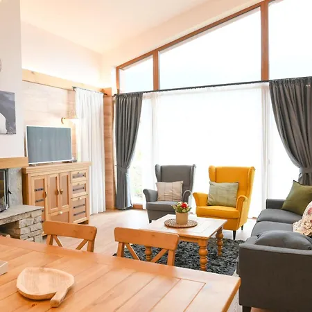 Letizia & Raphael W Sauna Near Pirin Golf Bansko