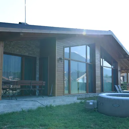 Villa Letizia With Jacuzzi Near The Pirin Golf Resort Bansko