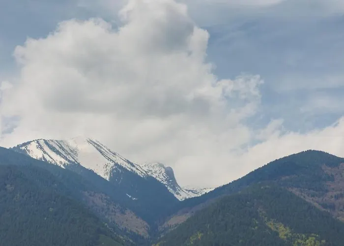 Letizia & Raphael W Sauna Near Pirin Golf * 班斯科