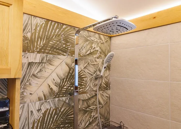 Letizia & Raphael W Sauna Near Pirin Golf